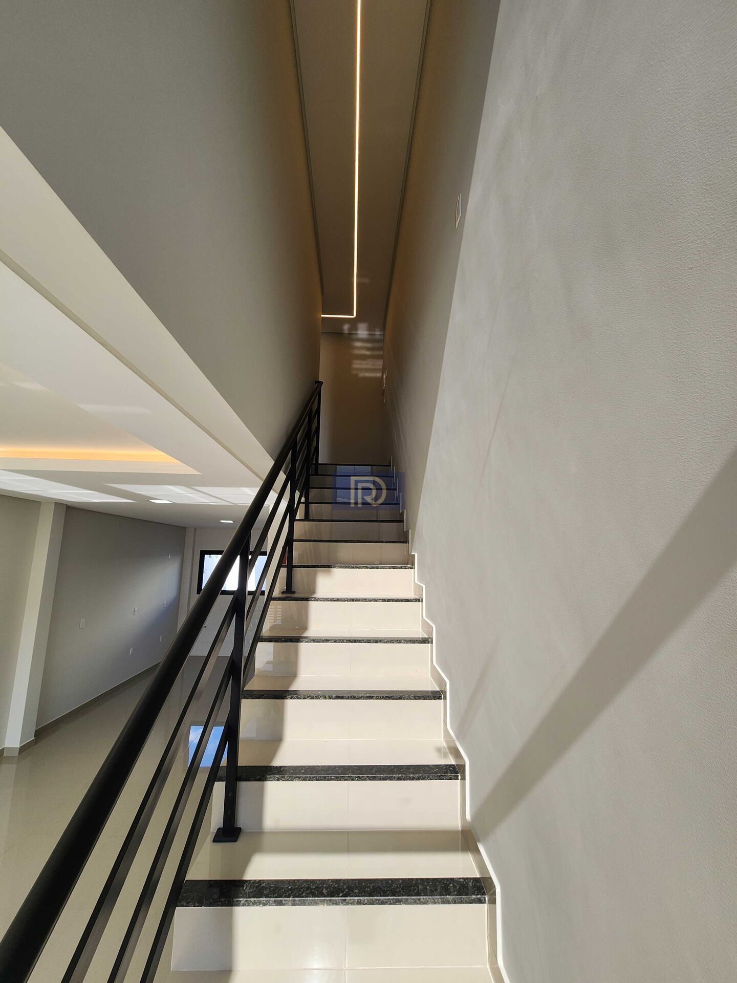 Sobrado à venda com 2 quartos, 87m² - Foto 8