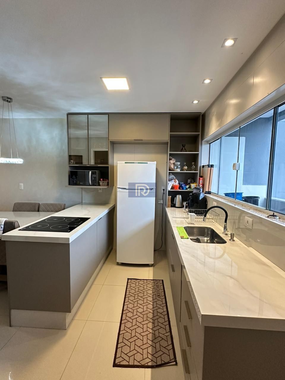 Sobrado à venda com 2 quartos, 72m² - Foto 4