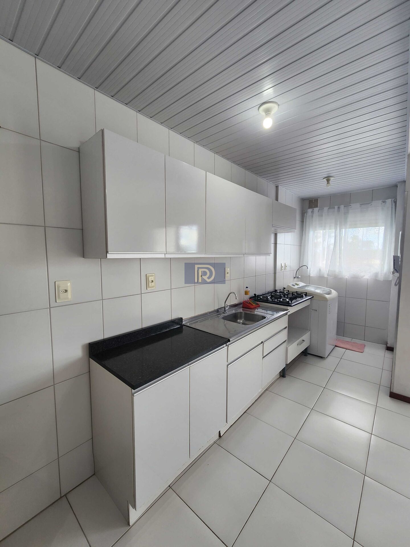 Apartamento à venda com 2 quartos, 56m² - Foto 4