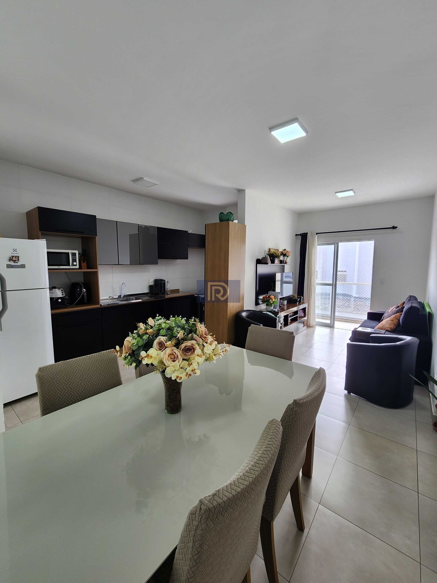 Apartamento, 2 quartos, 72 m² - Foto 2