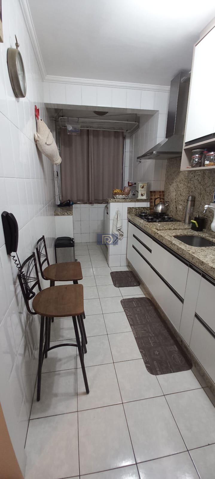 Apartamento à venda com 2 quartos, 63m² - Foto 4