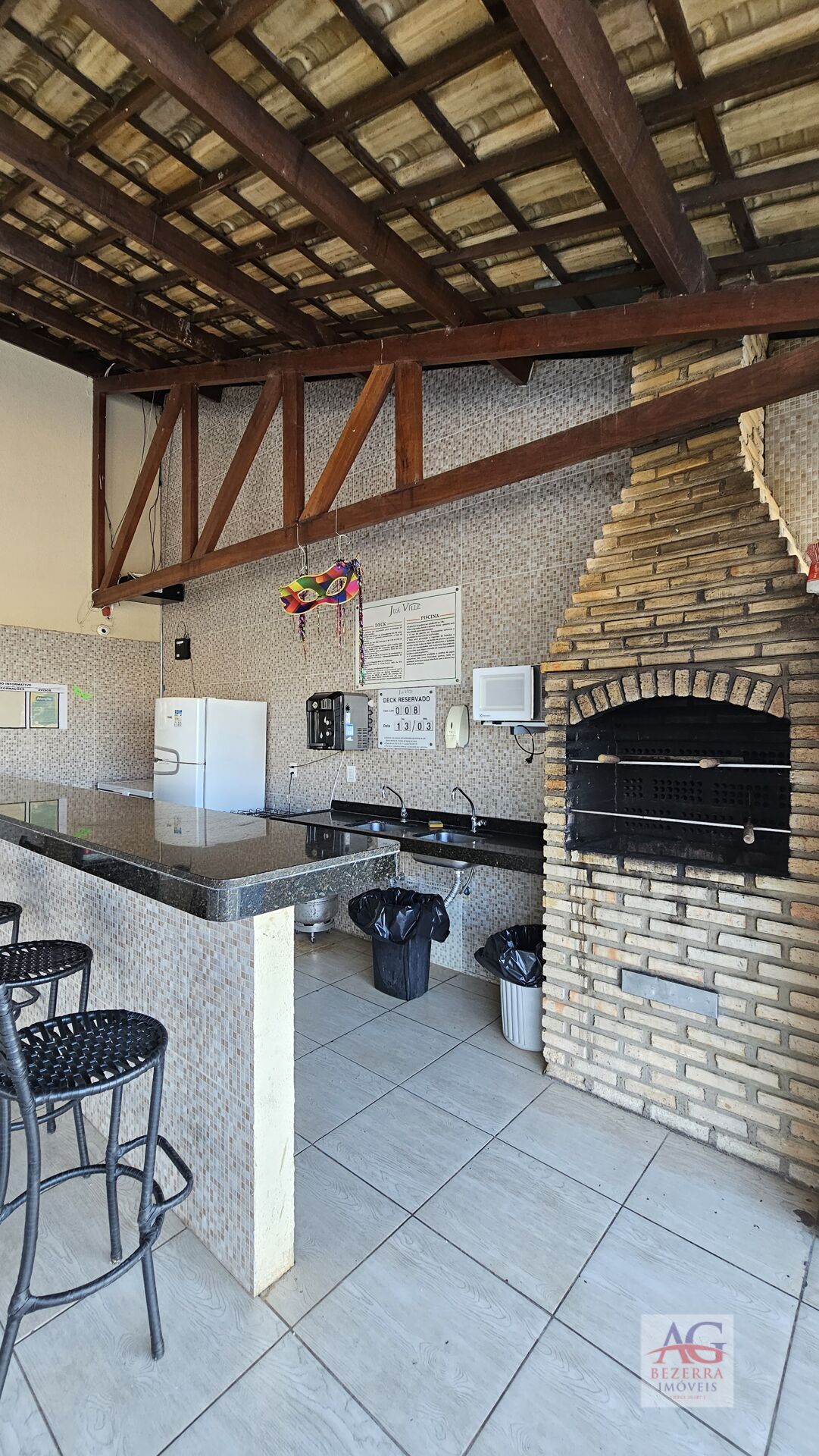 Casa à venda com 4 quartos, 260m² - Foto 36