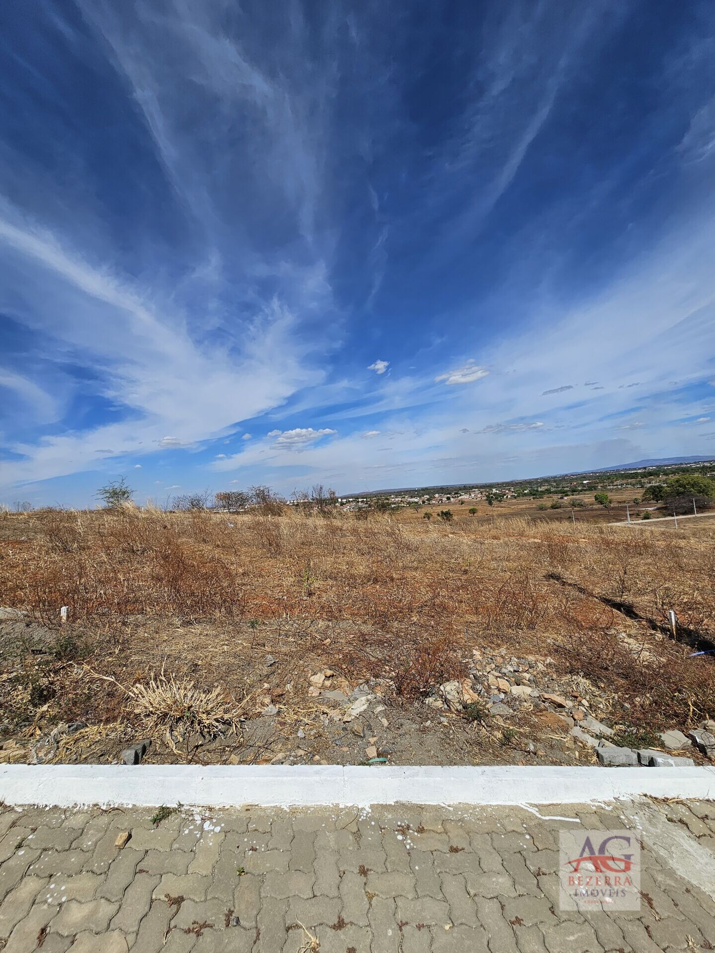 Terreno à venda, 150m² - Foto 2