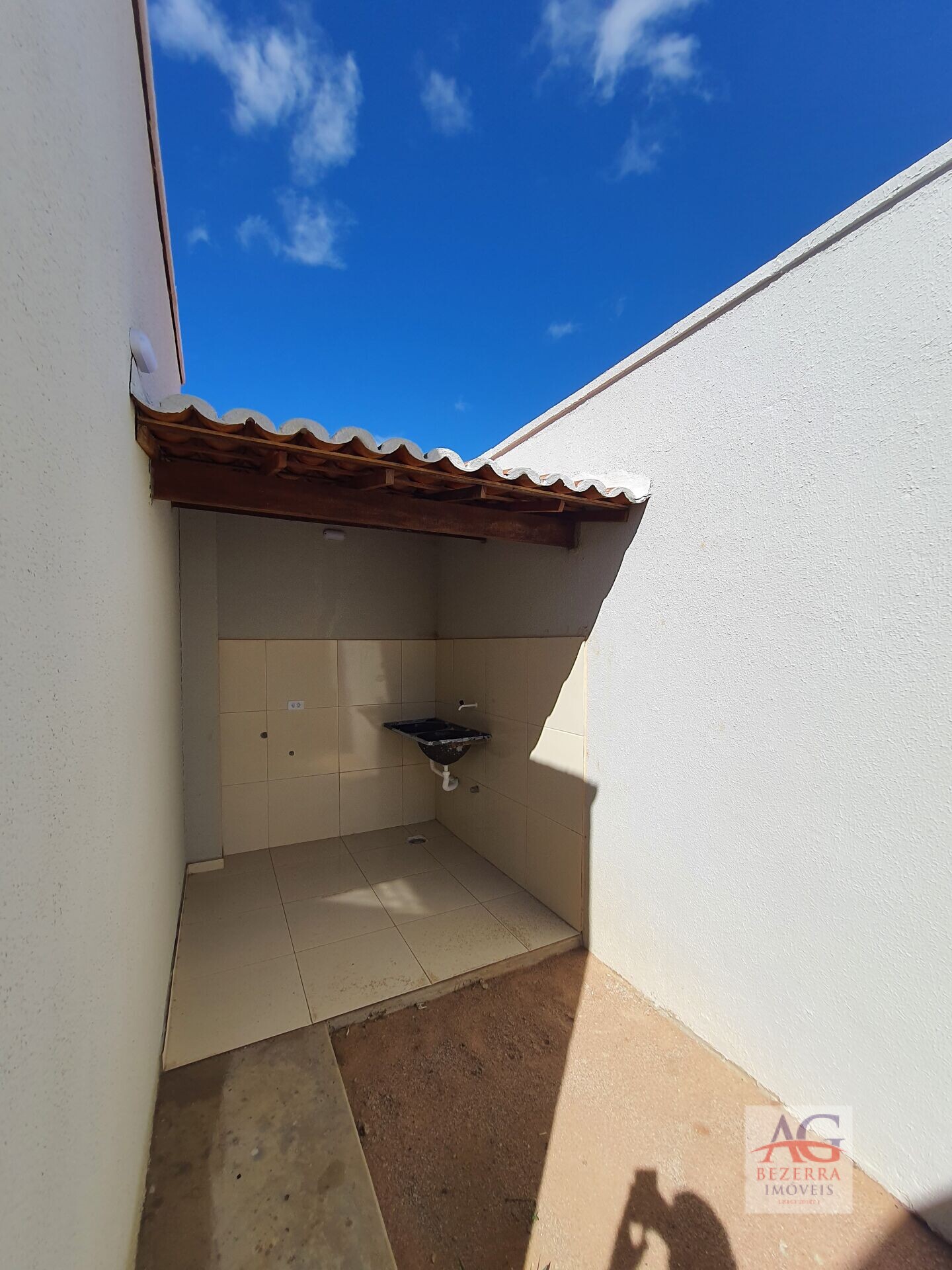 Casa à venda com 3 quartos, 90m² - Foto 20