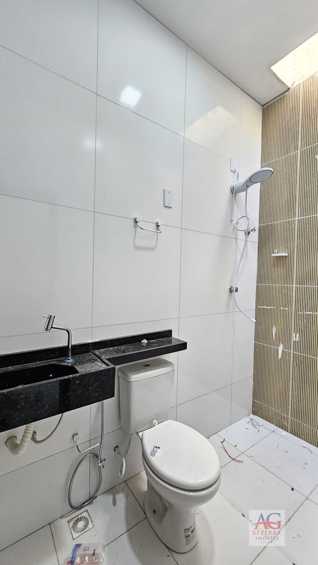 Casa à venda com 3 quartos, 110m² - Foto 12