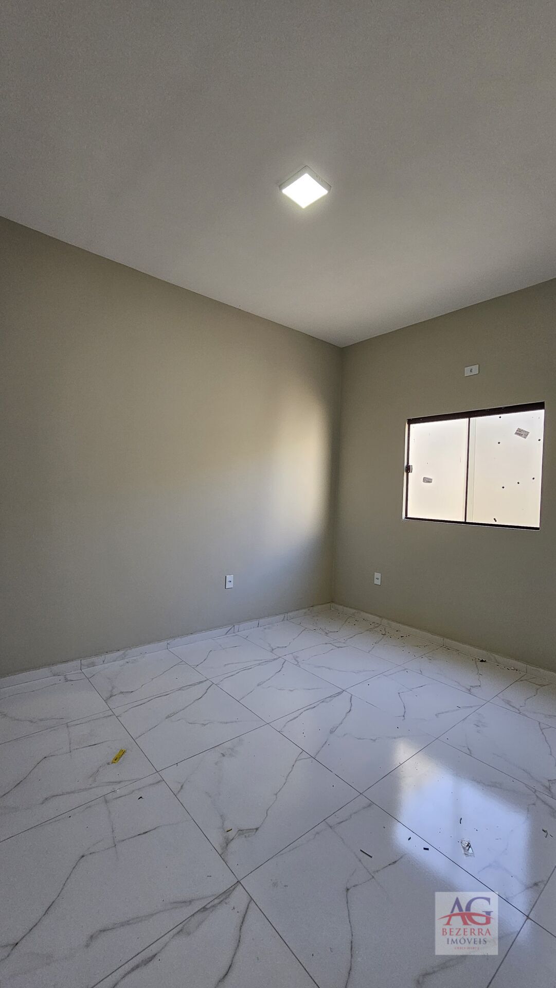 Casa à venda com 3 quartos, 110m² - Foto 16
