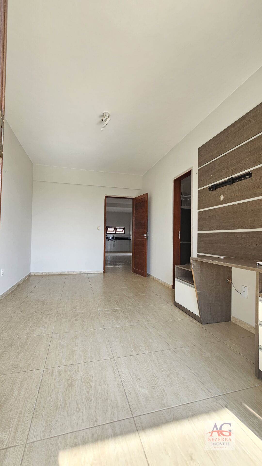 Casa para alugar com 3 quartos, 200m² - Foto 21