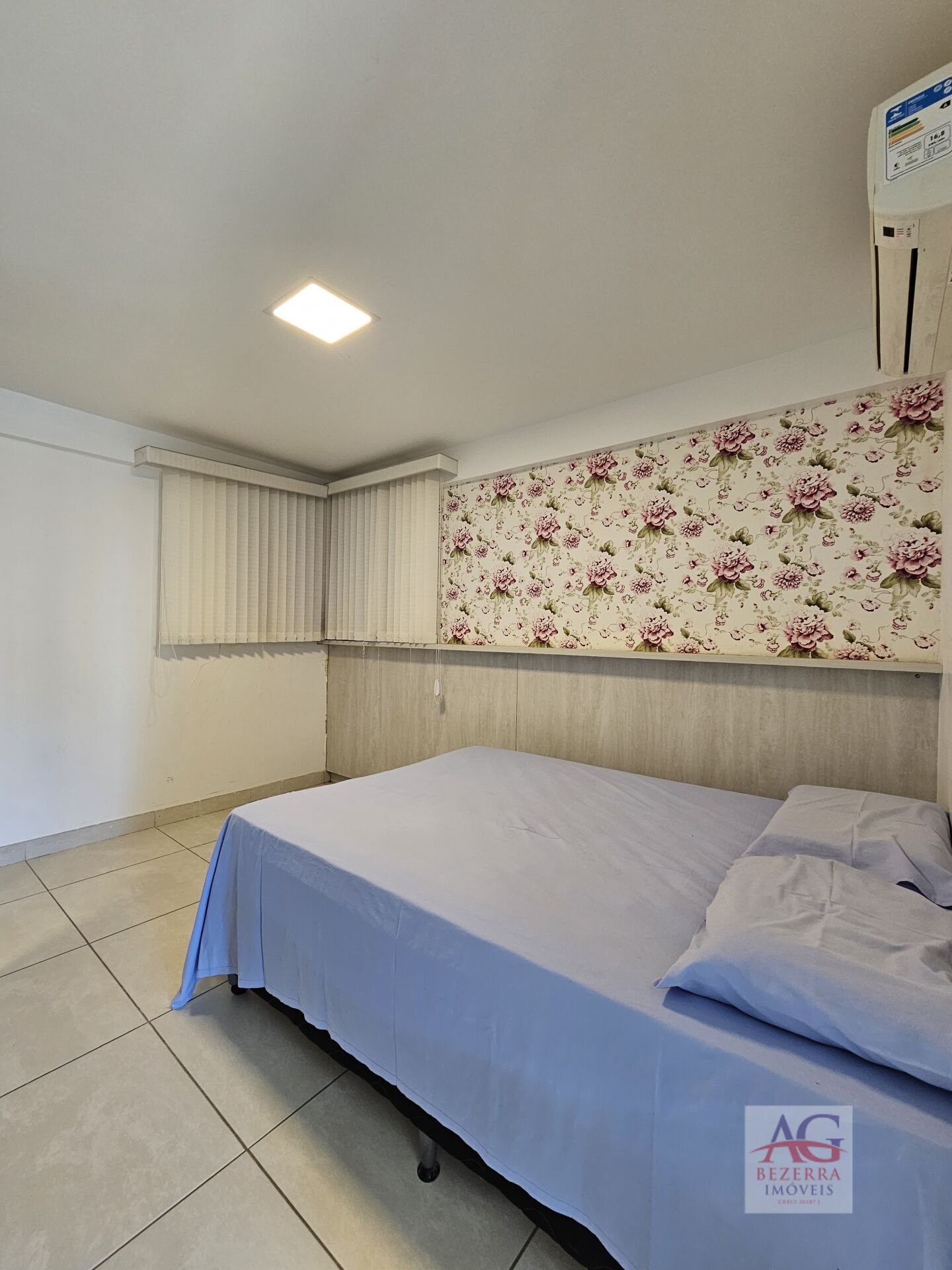 Apartamento para alugar com 1 quarto, 50m² - Foto 11