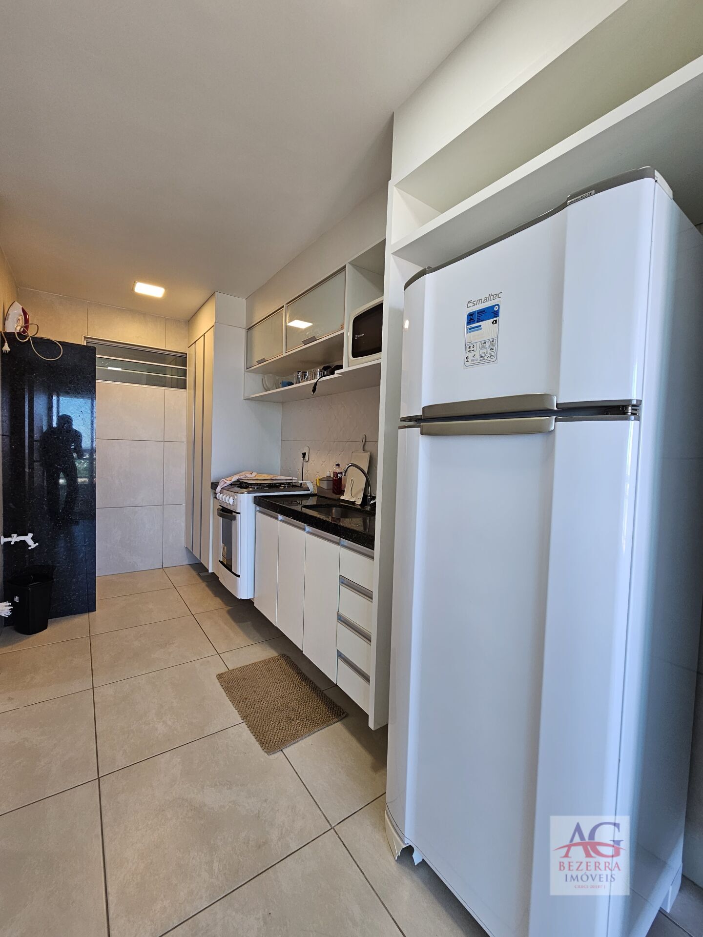 Apartamento para alugar com 1 quarto, 50m² - Foto 8