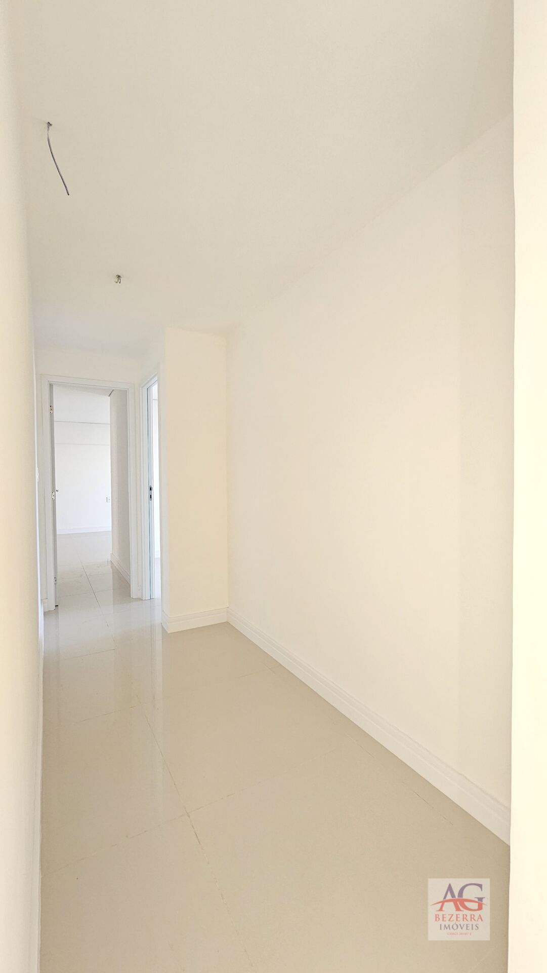 Apartamento à venda com 4 quartos, 231m² - Foto 23