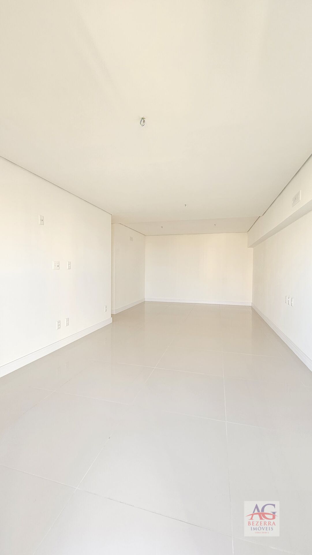 Apartamento à venda com 4 quartos, 231m² - Foto 28