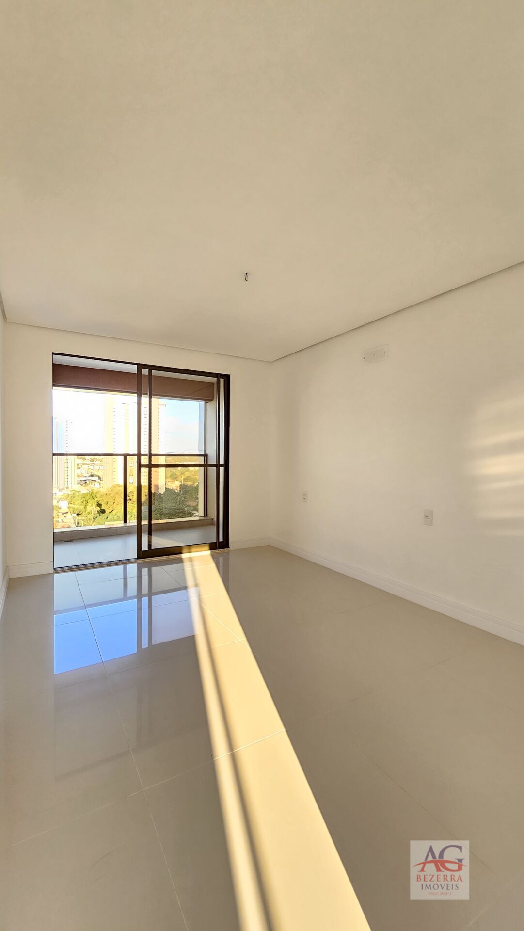 Apartamento à venda com 4 quartos, 231m² - Foto 19