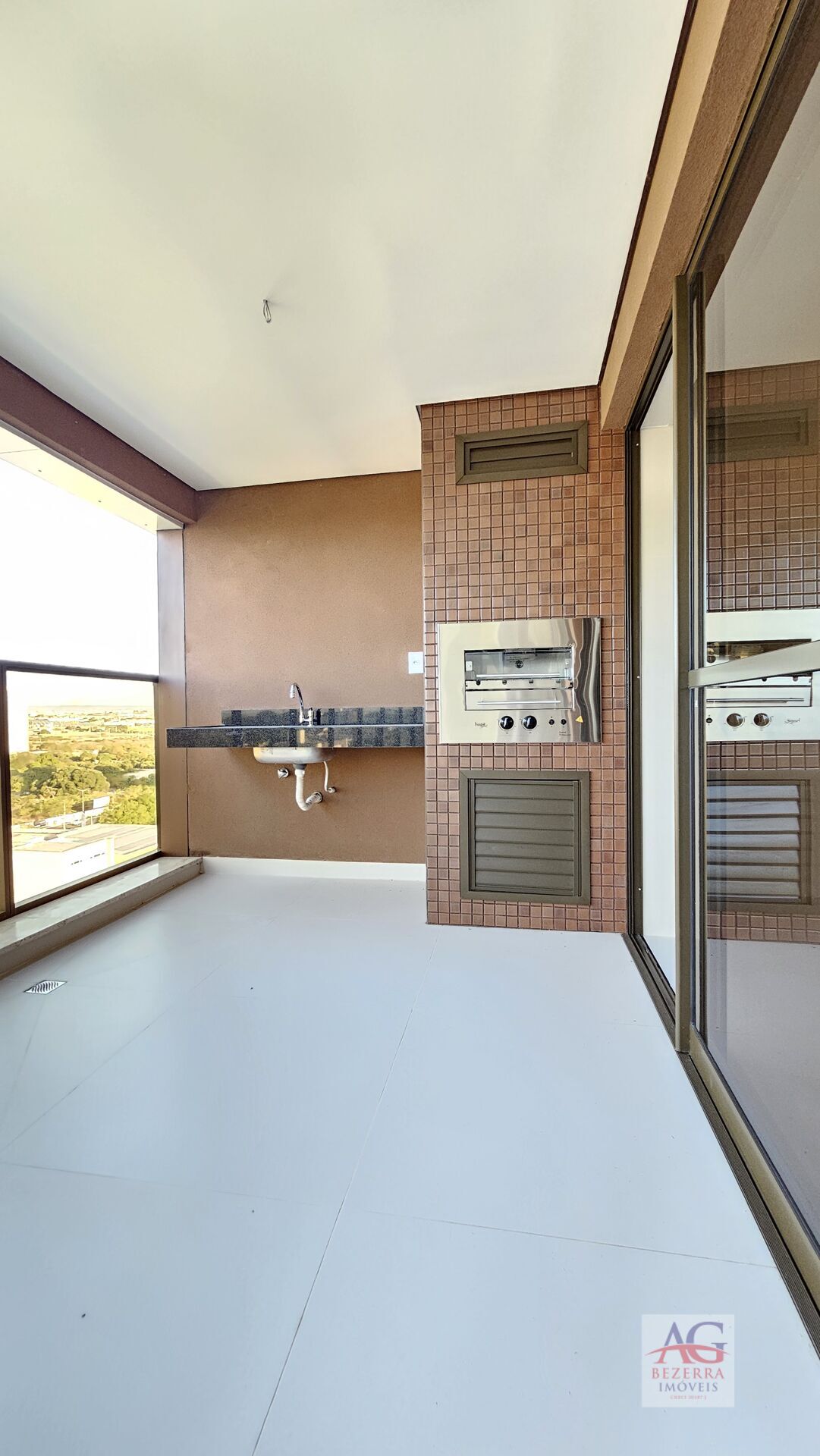 Apartamento à venda com 4 quartos, 231m² - Foto 5