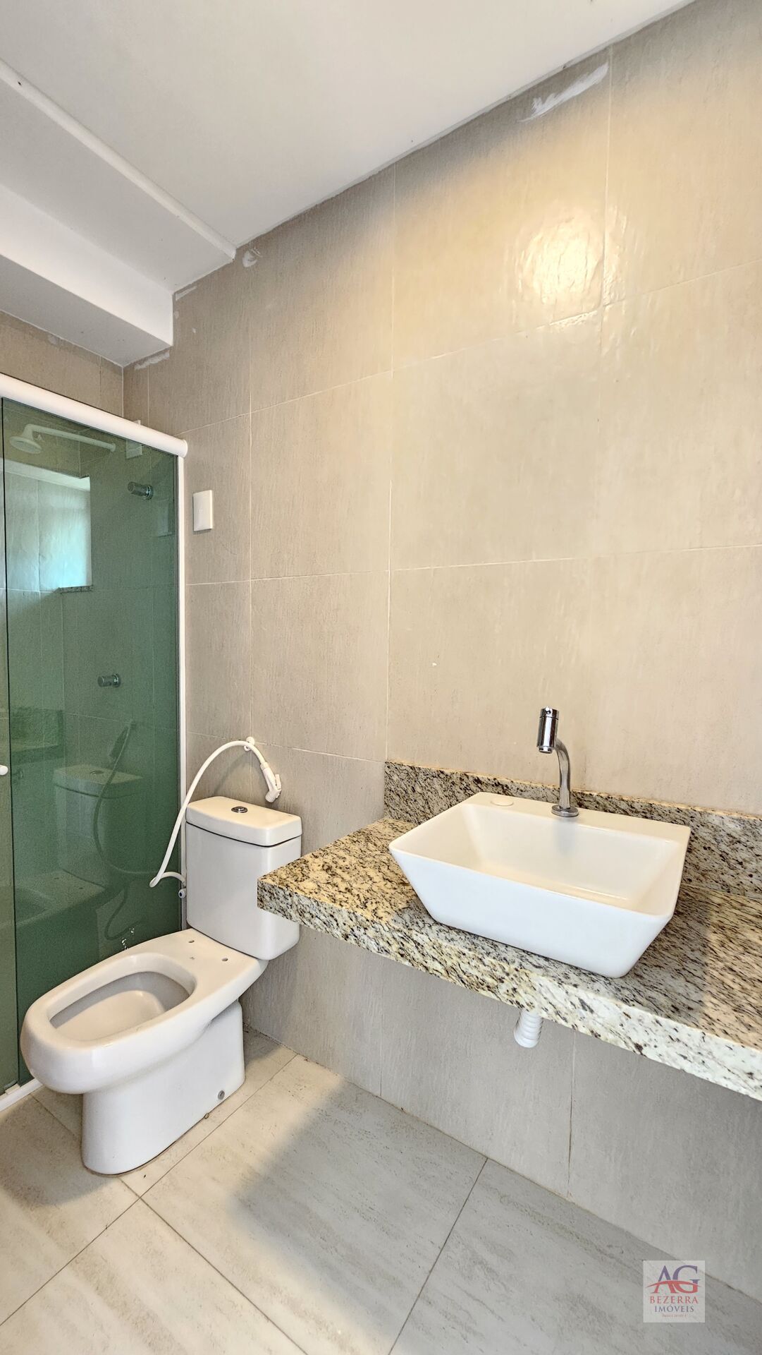 Casa de Condomínio para alugar com 3 quartos, 220m² - Foto 17