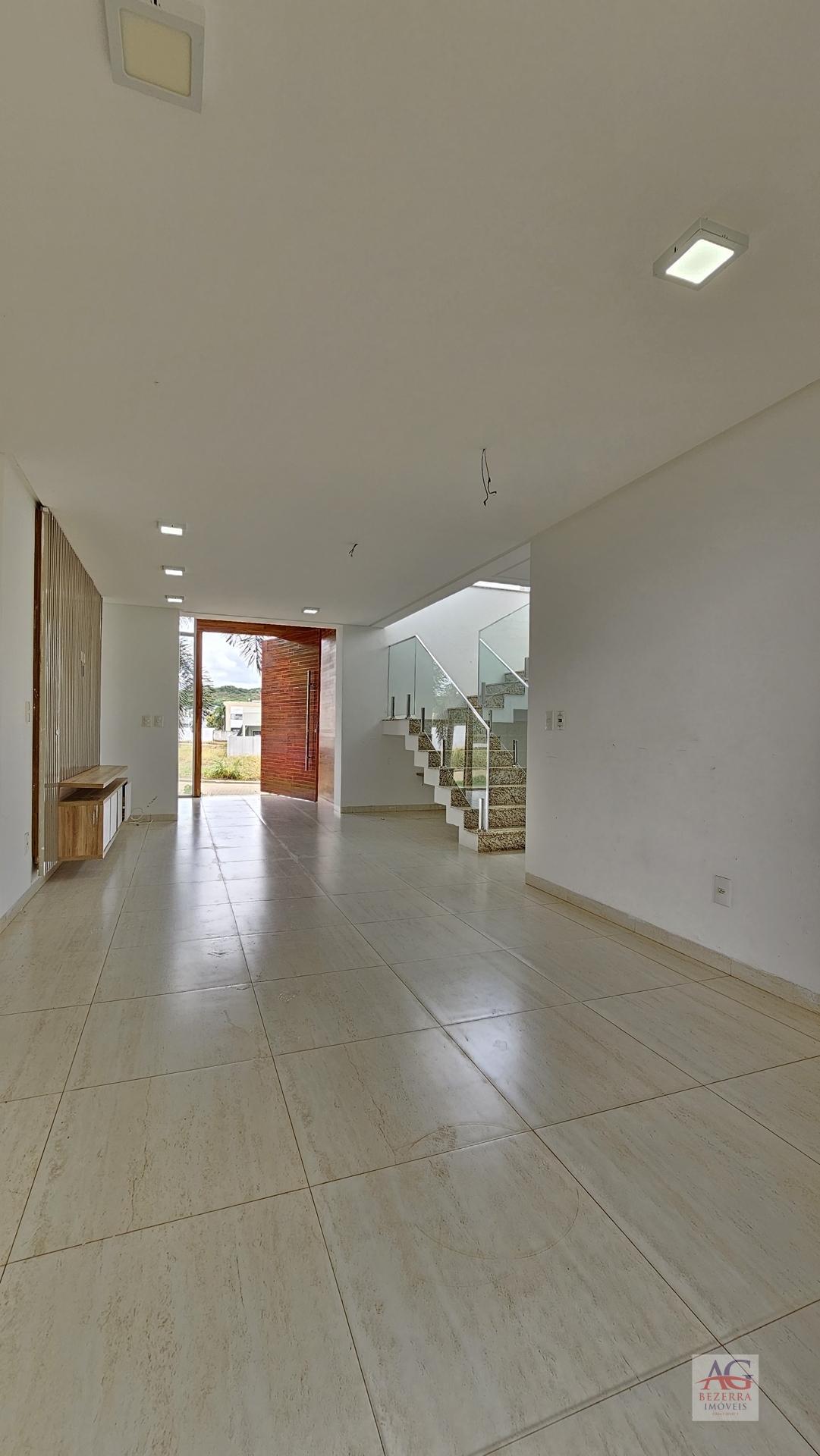 Casa de Condomínio para alugar com 3 quartos, 220m² - Foto 3