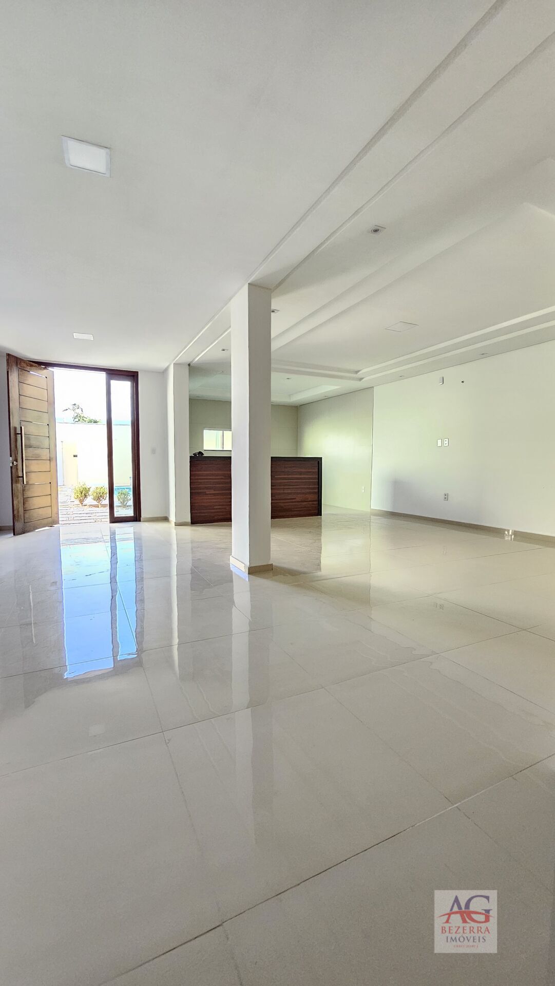 Casa à venda com 3 quartos, 240m² - Foto 5