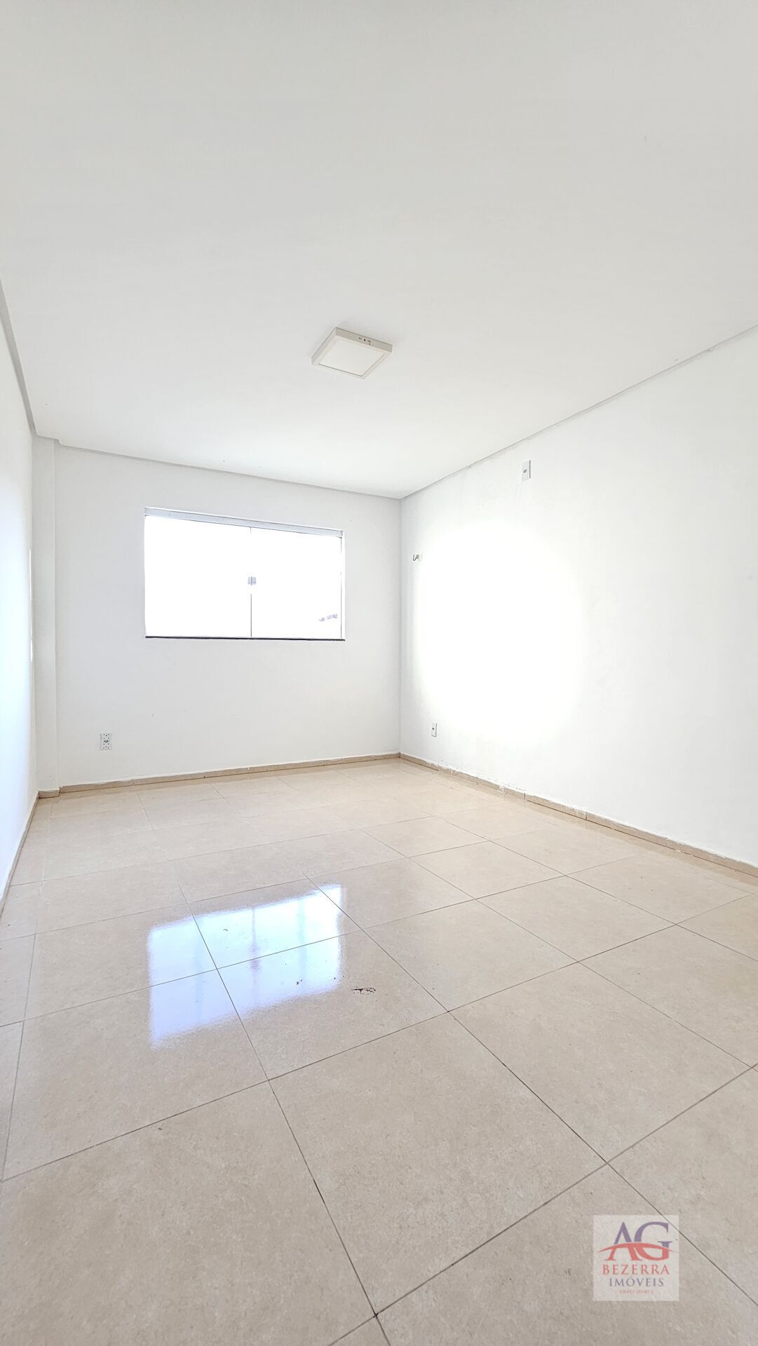 Casa à venda com 3 quartos, 240m² - Foto 13