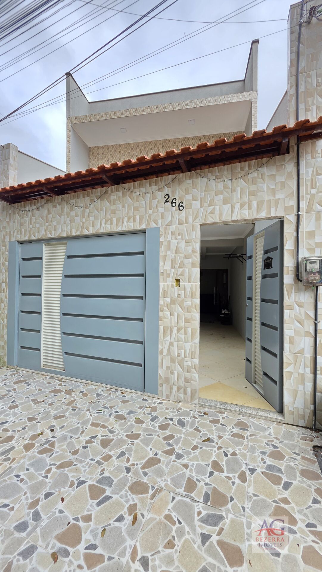 Casa, 4 quartos, 162 m² - Foto 1