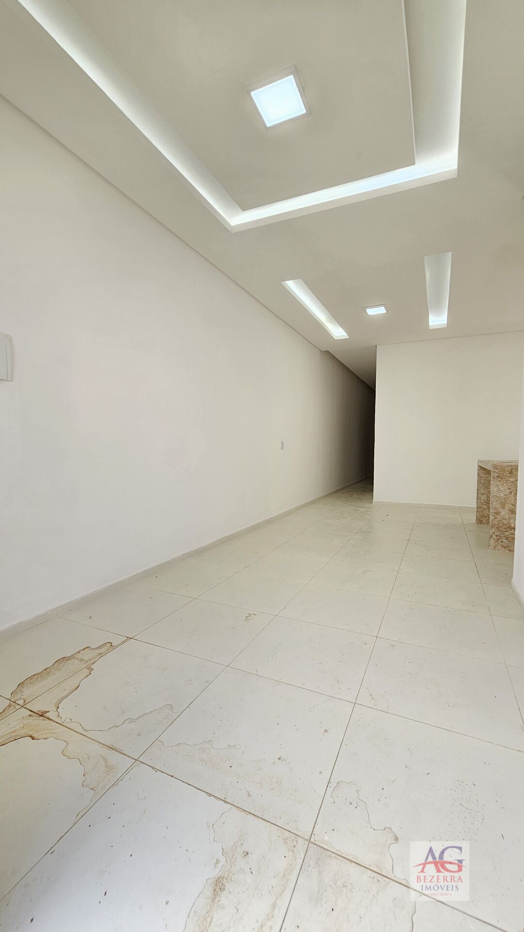 Casa à venda com 3 quartos, 134m² - Foto 4