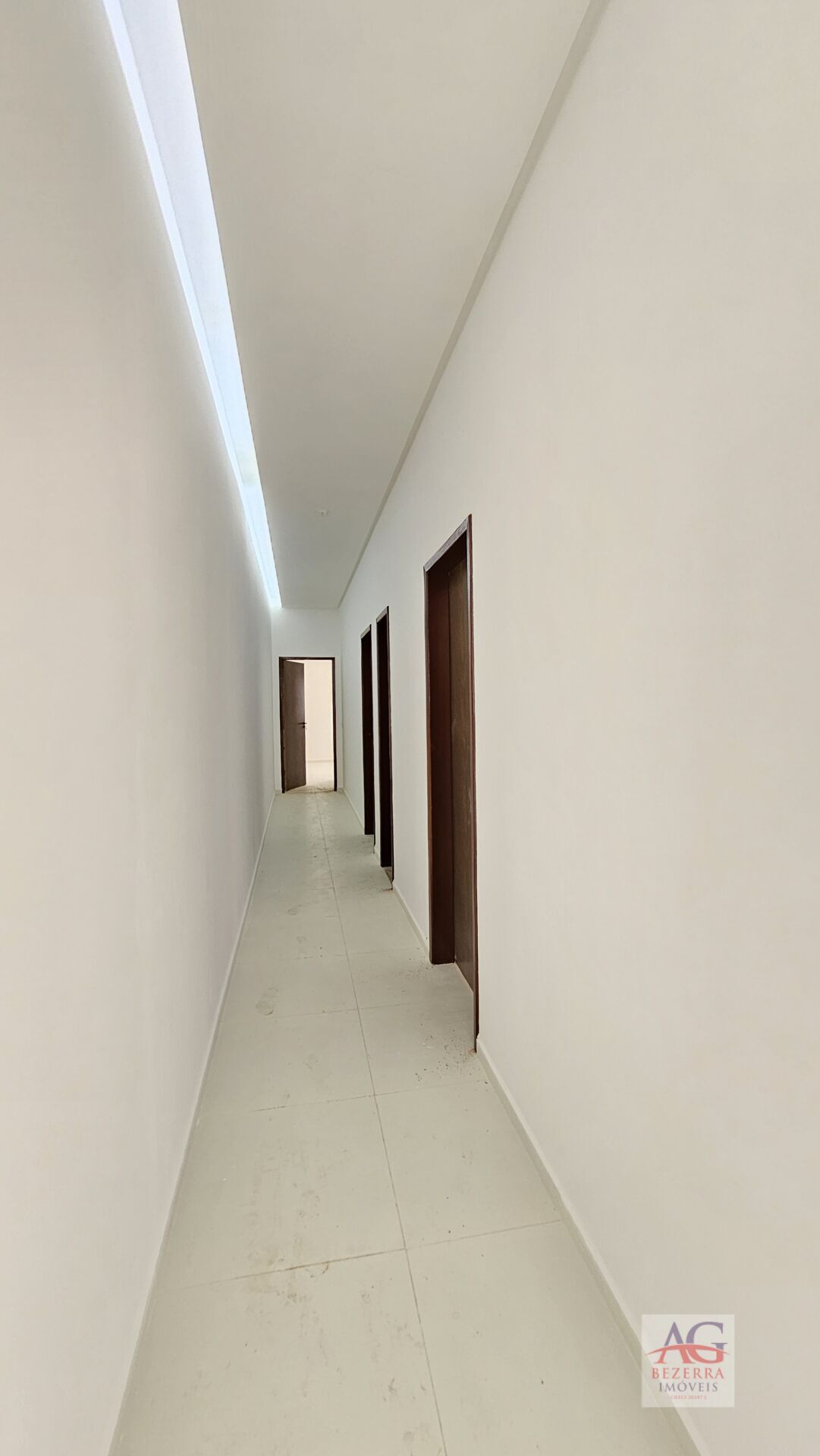 Casa à venda com 3 quartos, 134m² - Foto 9