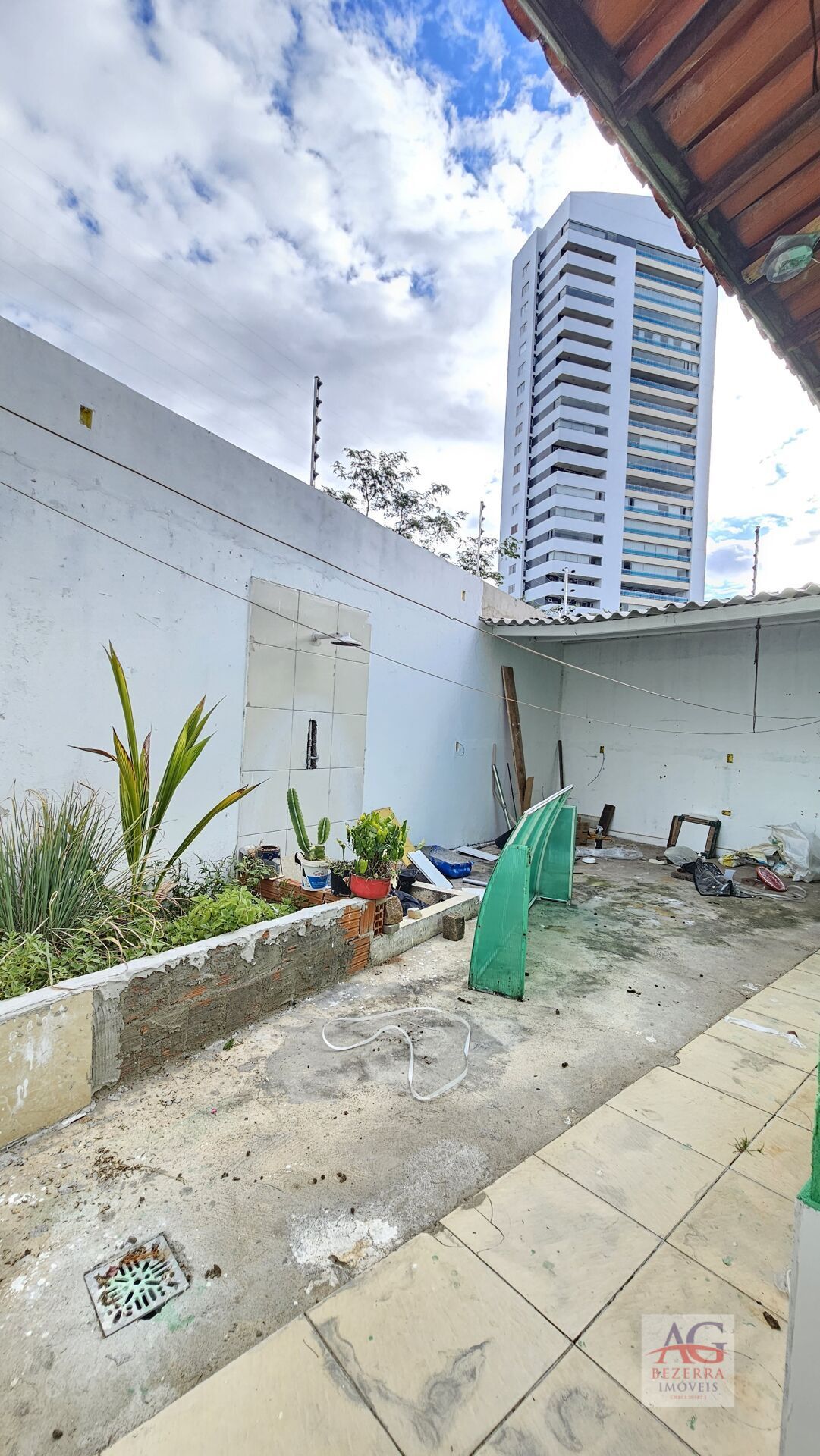 Casa para alugar com 3 quartos, 120m² - Foto 25