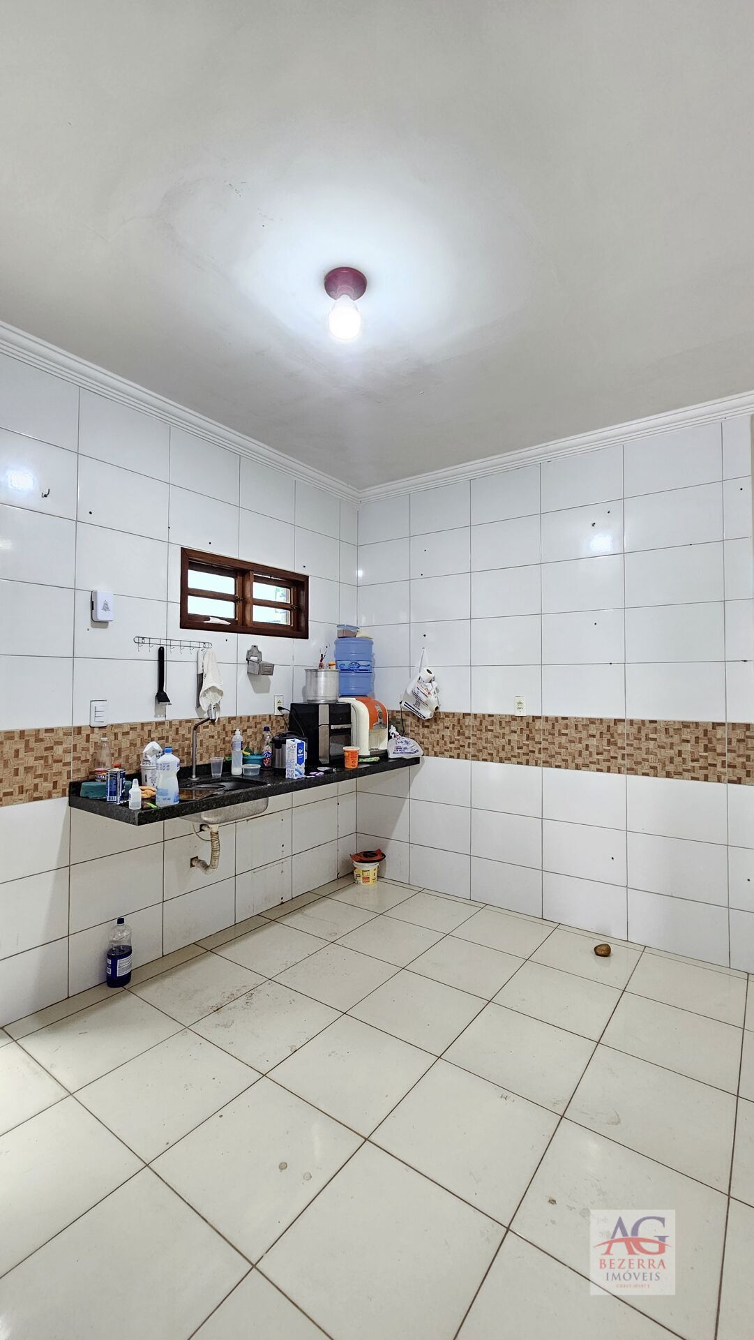 Casa para alugar com 3 quartos, 120m² - Foto 11