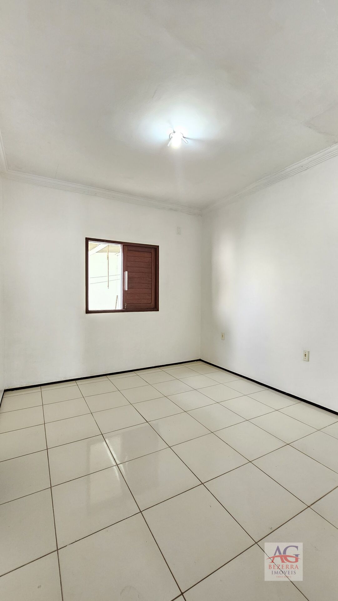 Casa para alugar com 3 quartos, 120m² - Foto 8