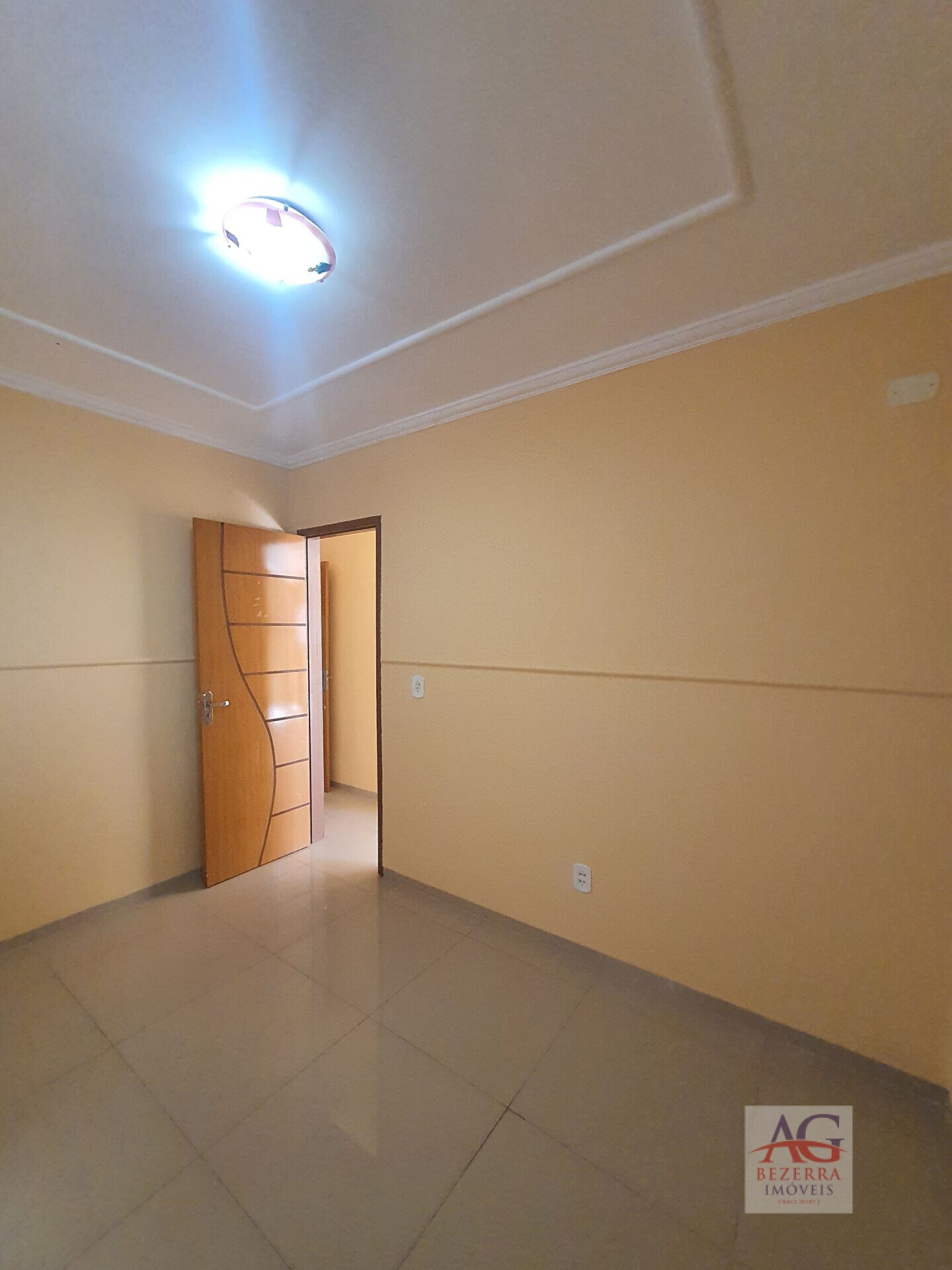 Casa à venda com 4 quartos, 154m² - Foto 11