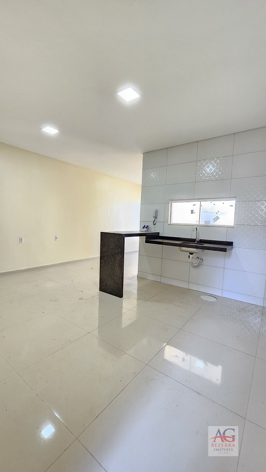 Casa à venda com 3 quartos, 94m² - Foto 10