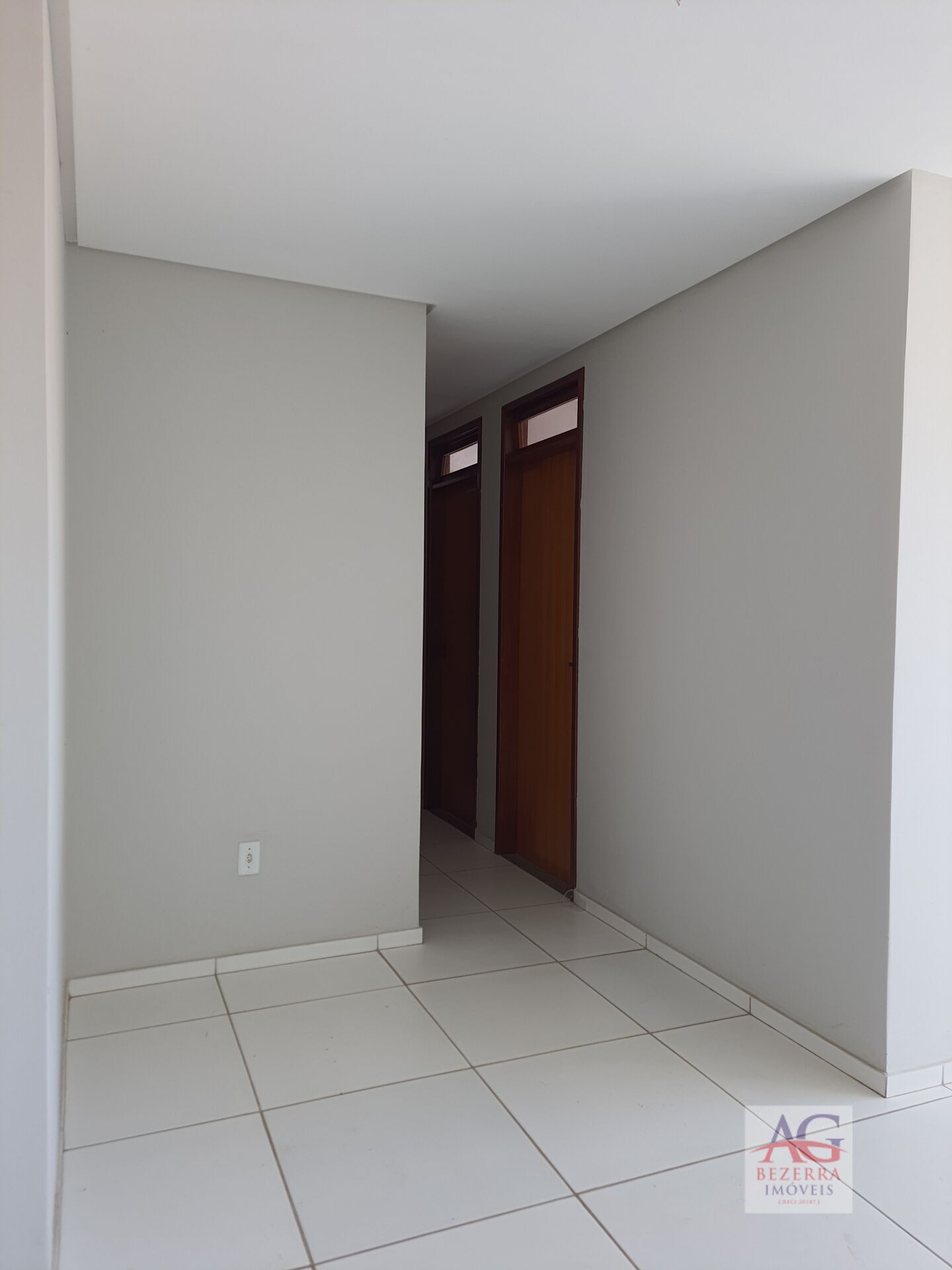 Apartamento à venda com 3 quartos, 70m² - Foto 11