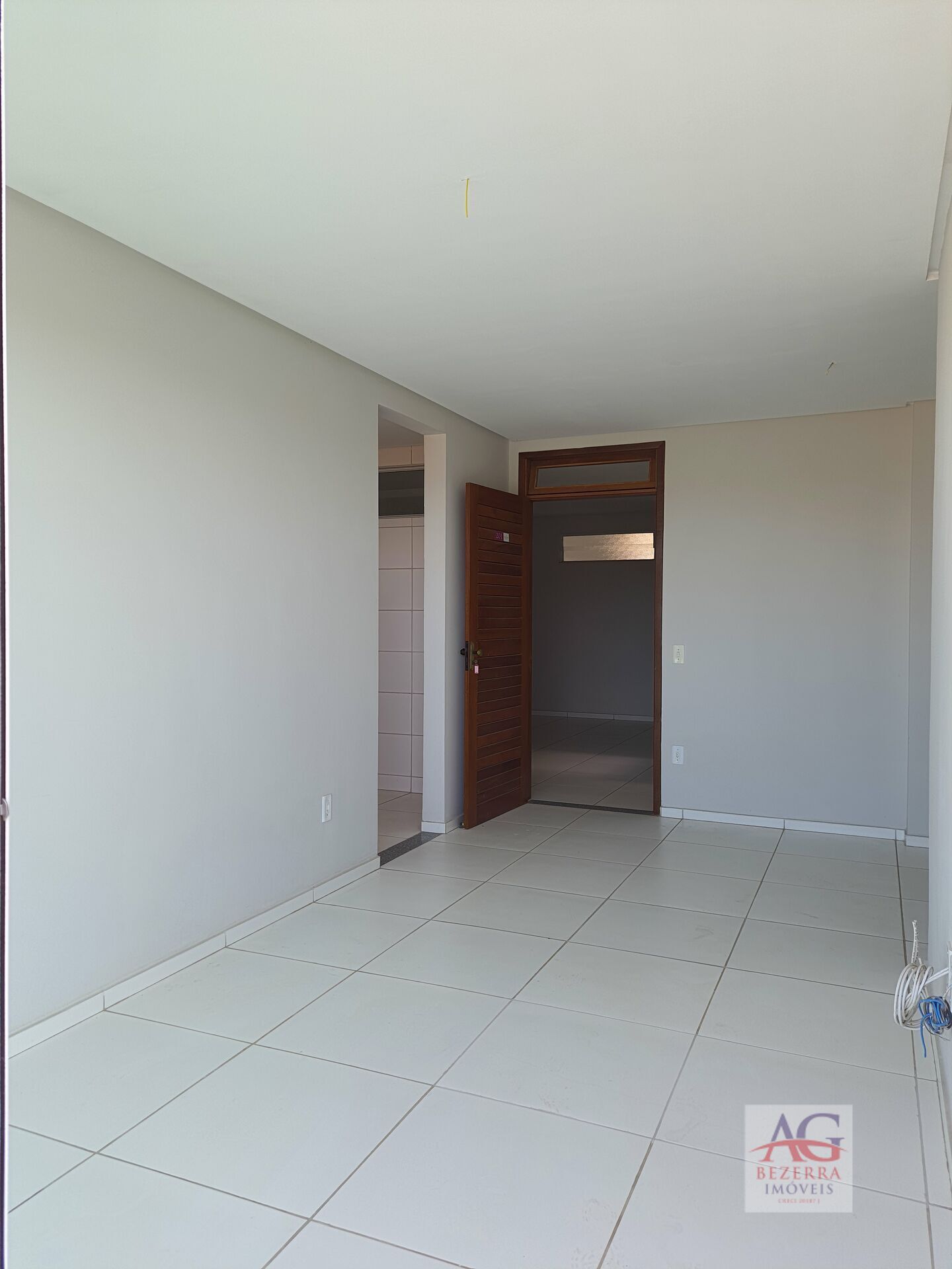 Apartamento à venda com 3 quartos, 70m² - Foto 10