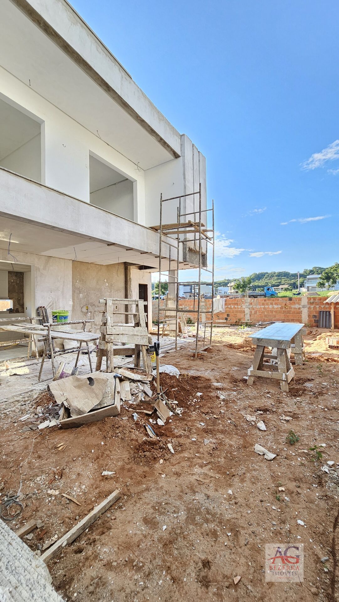 Casa à venda com 4 quartos, 228m² - Foto 15