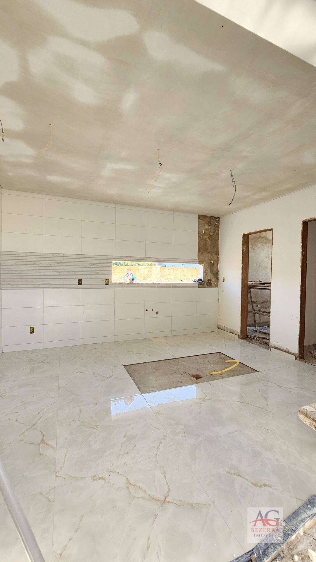 Casa à venda com 4 quartos, 228m² - Foto 13