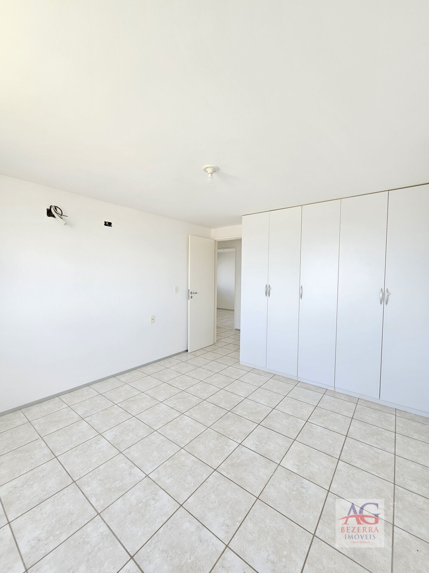 Apartamento para alugar com 3 quartos, 107m² - Foto 20