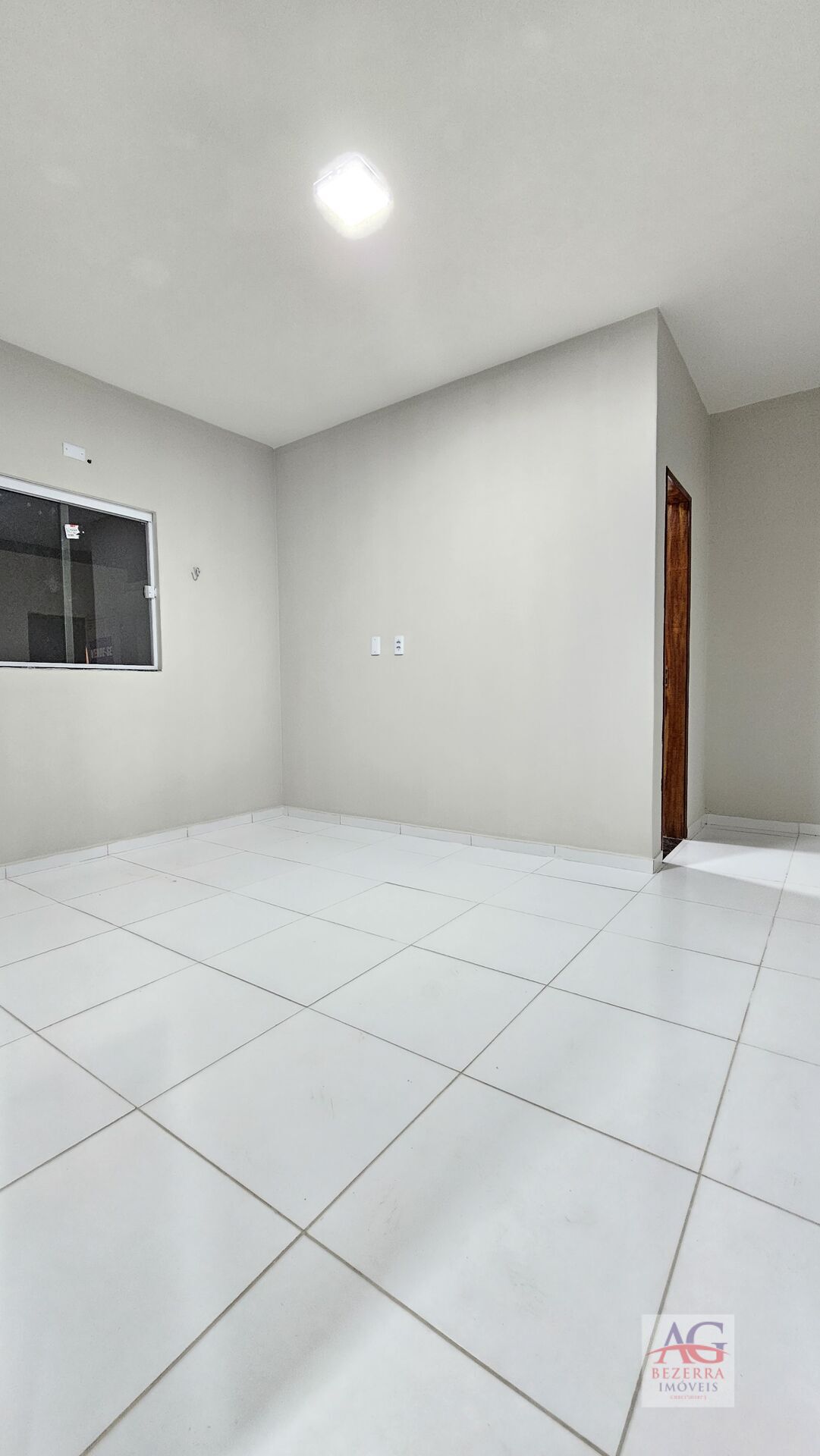 Casa à venda com 3 quartos, 106m² - Foto 10