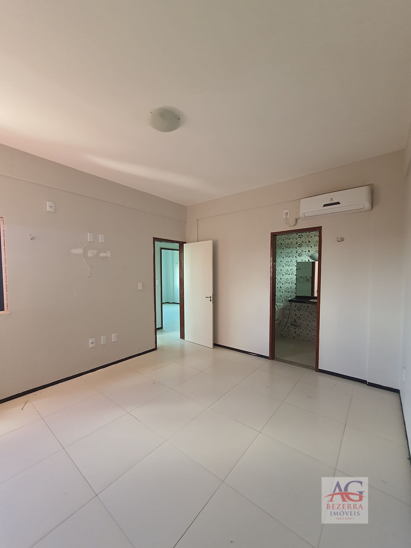 Apartamento para alugar com 3 quartos, 105m² - Foto 17