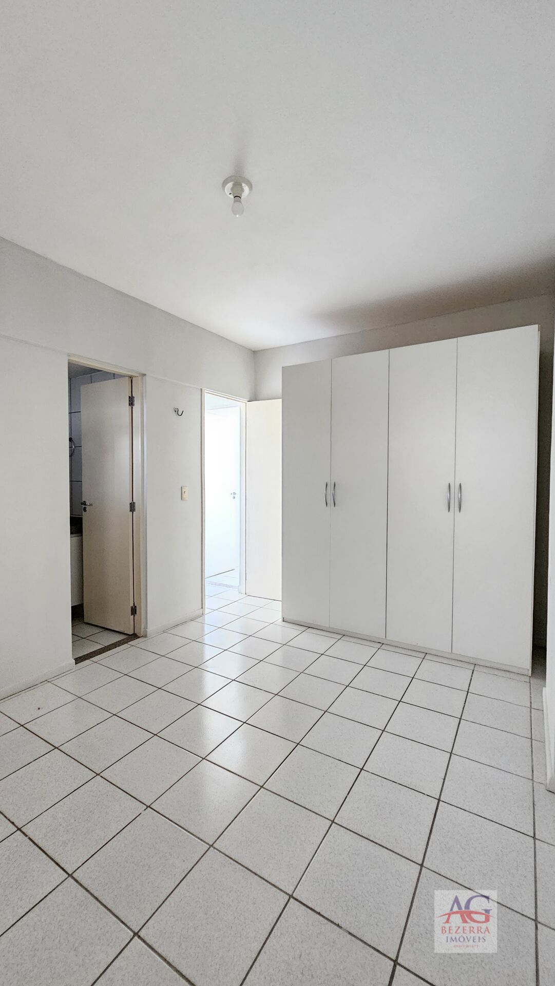 Apartamento para alugar com 3 quartos, 80m² - Foto 19