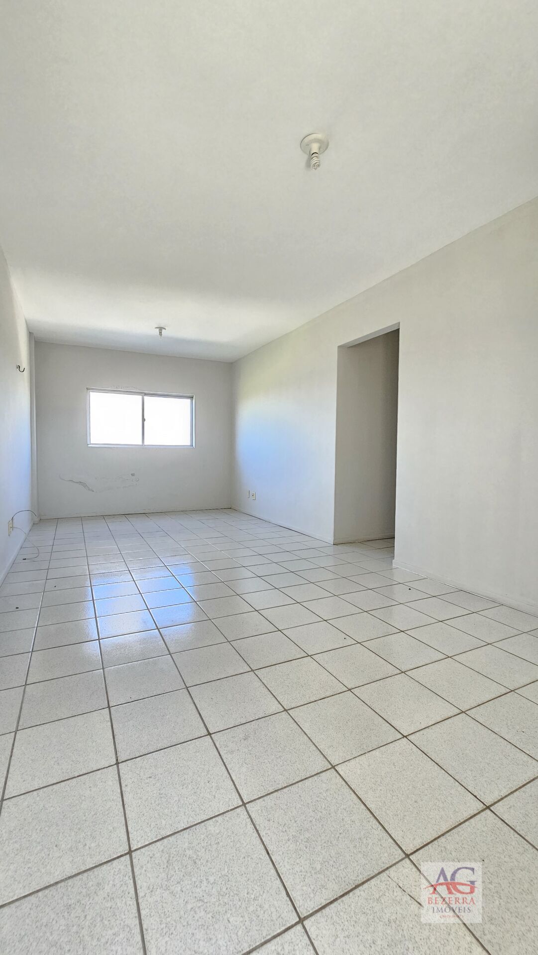 Apartamento para alugar com 3 quartos, 80m² - Foto 3