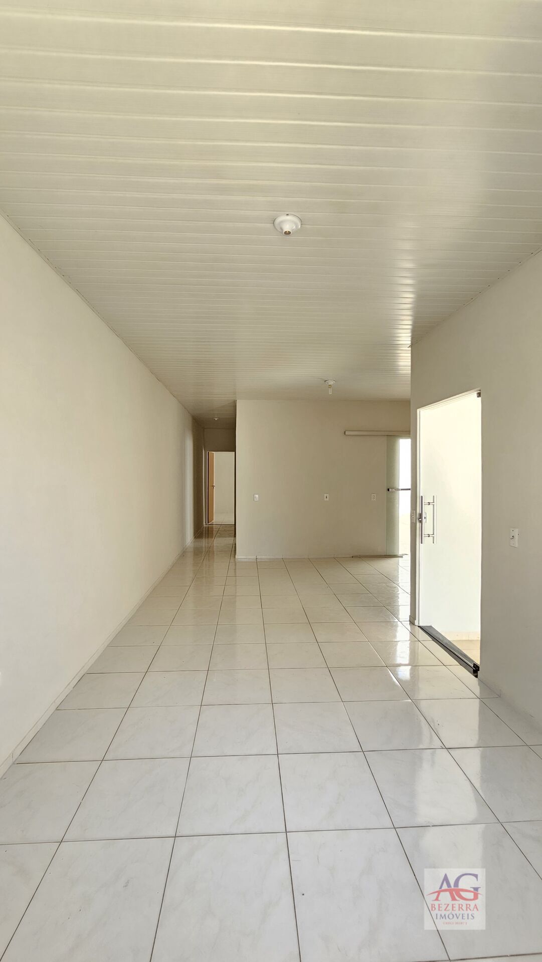 Casa à venda com 2 quartos, 76m² - Foto 5