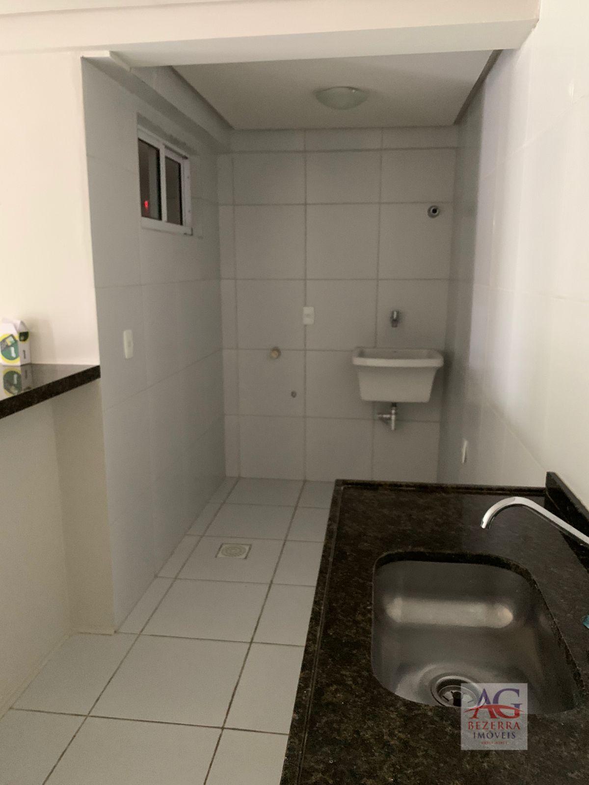 Apartamento à venda com 3 quartos, 66m² - Foto 4