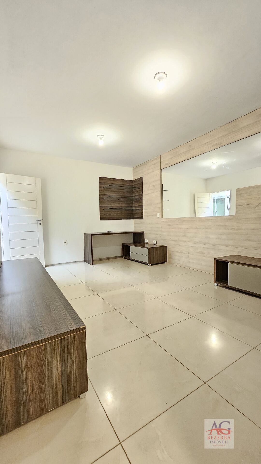 Casa para alugar com 4 quartos, 153m² - Foto 10