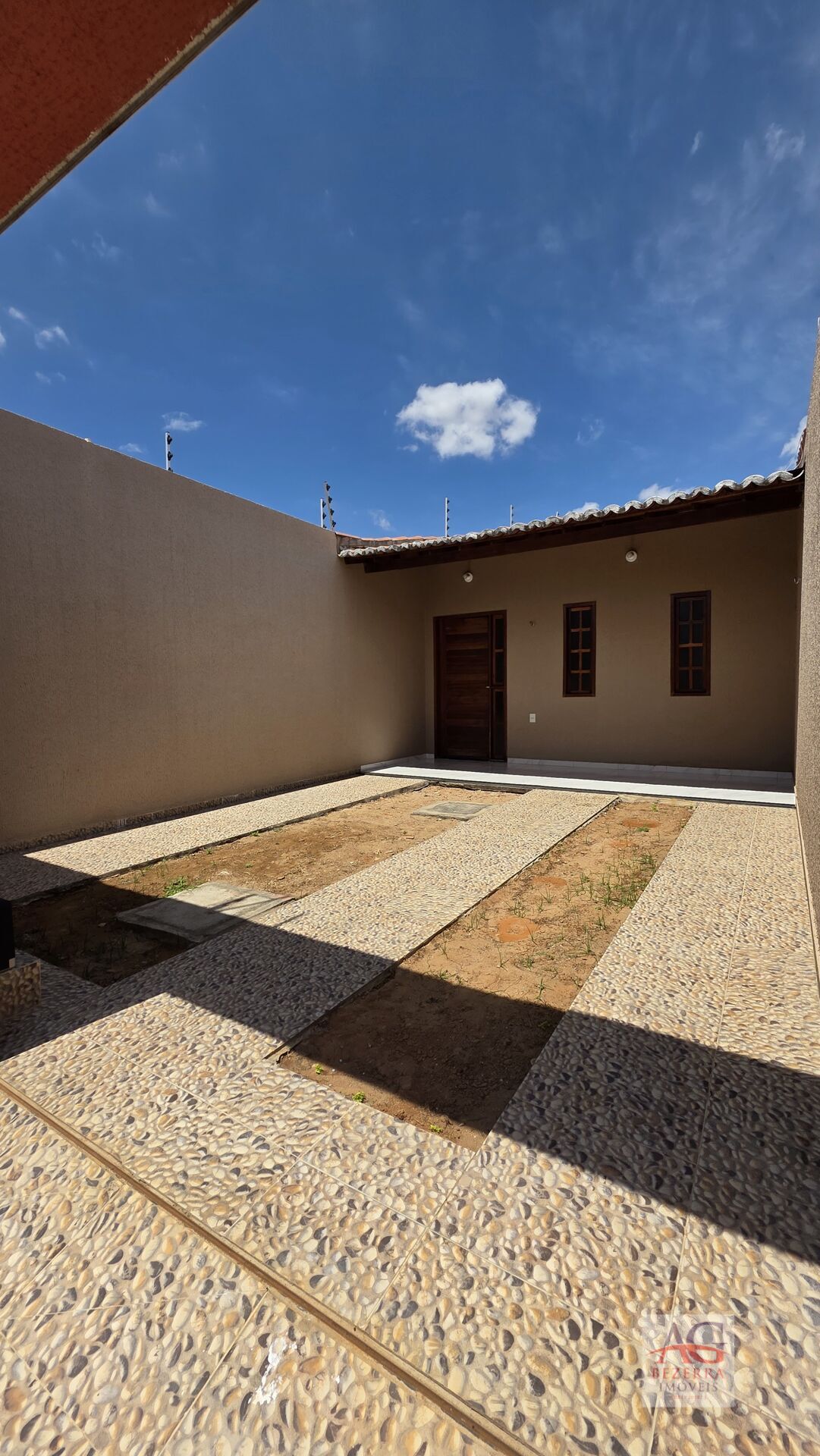 Casa, 3 quartos, 99 m² - Foto 2