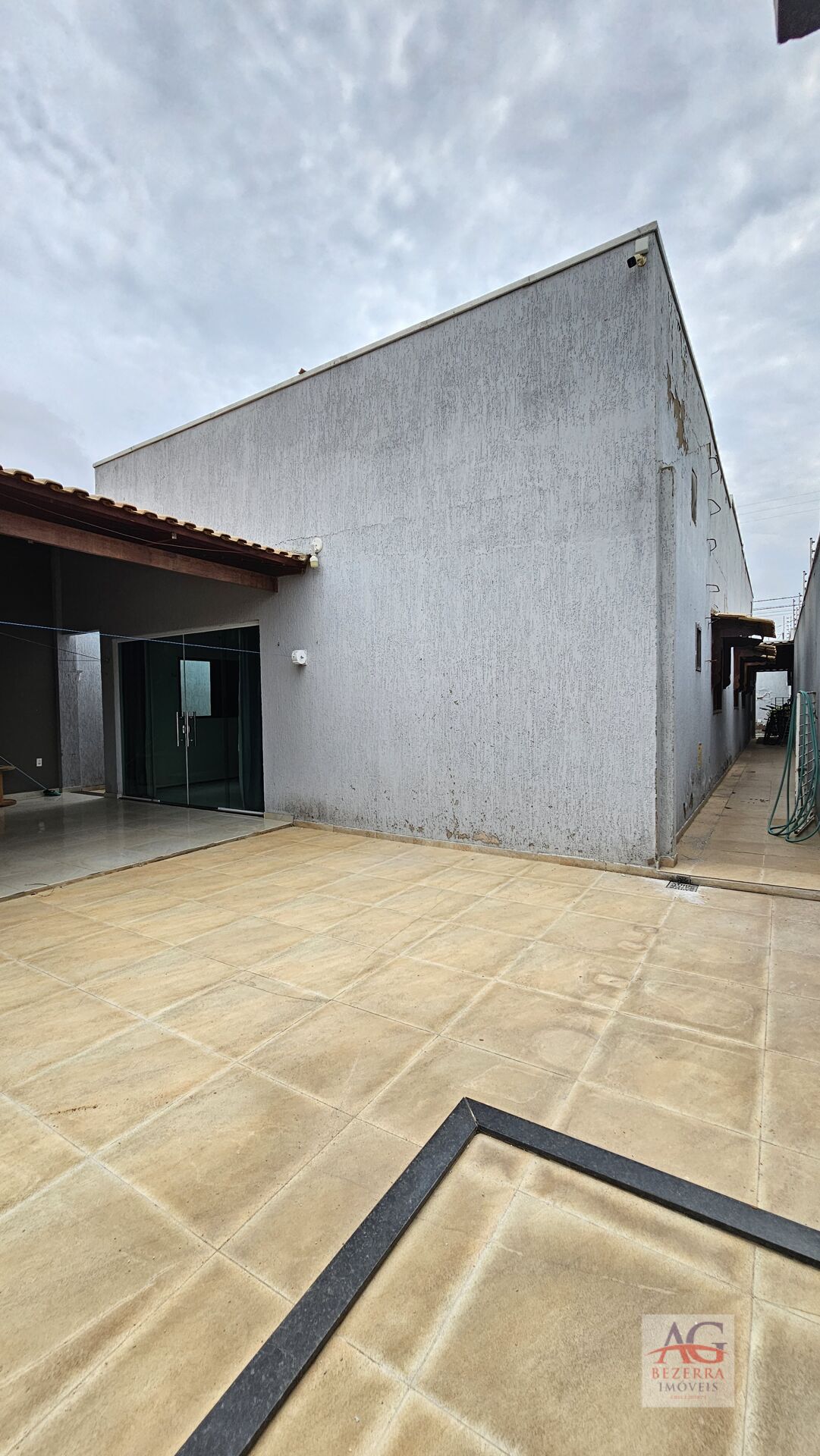 Casa à venda com 4 quartos, 300m² - Foto 40