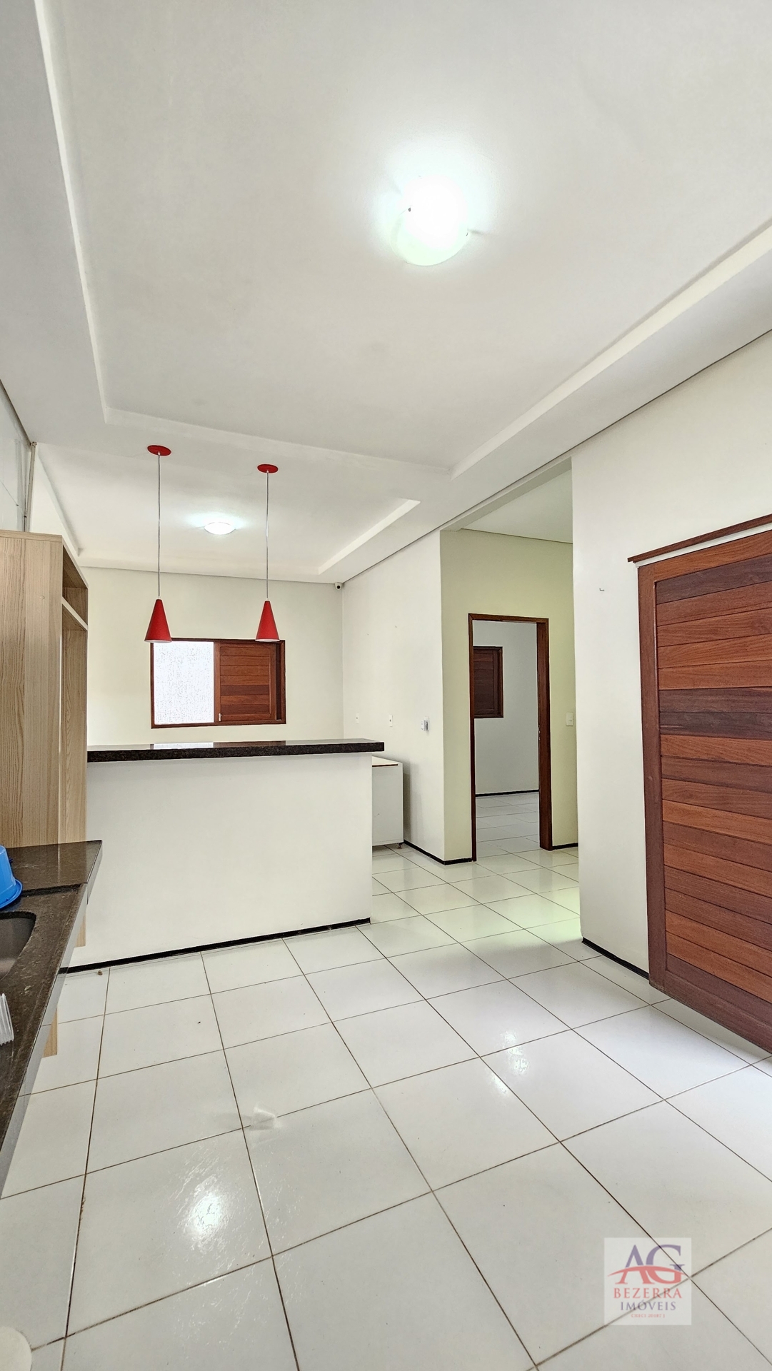 Casa à venda com 4 quartos, 300m² - Foto 13