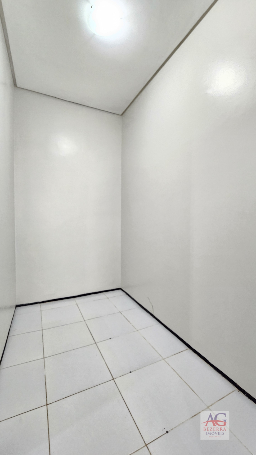 Casa à venda com 4 quartos, 300m² - Foto 30
