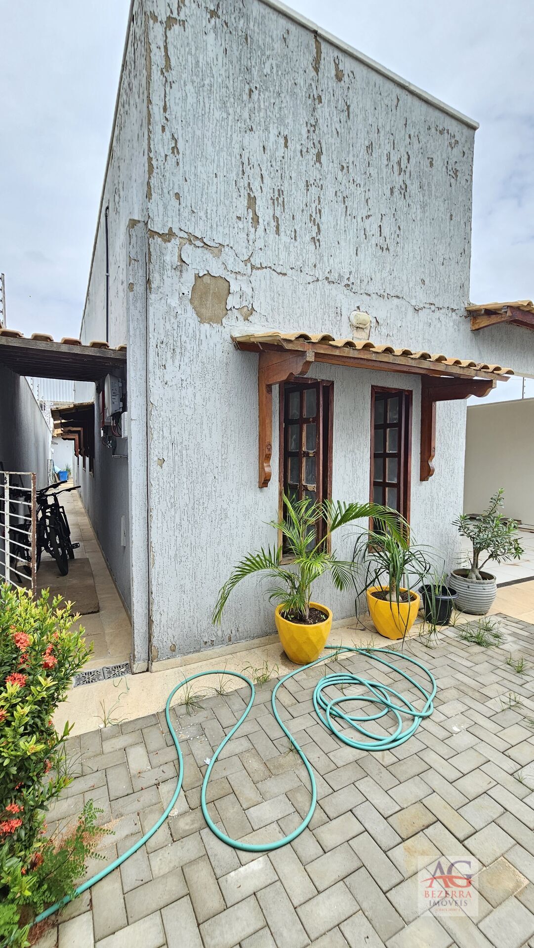 Casa à venda com 4 quartos, 300m² - Foto 4