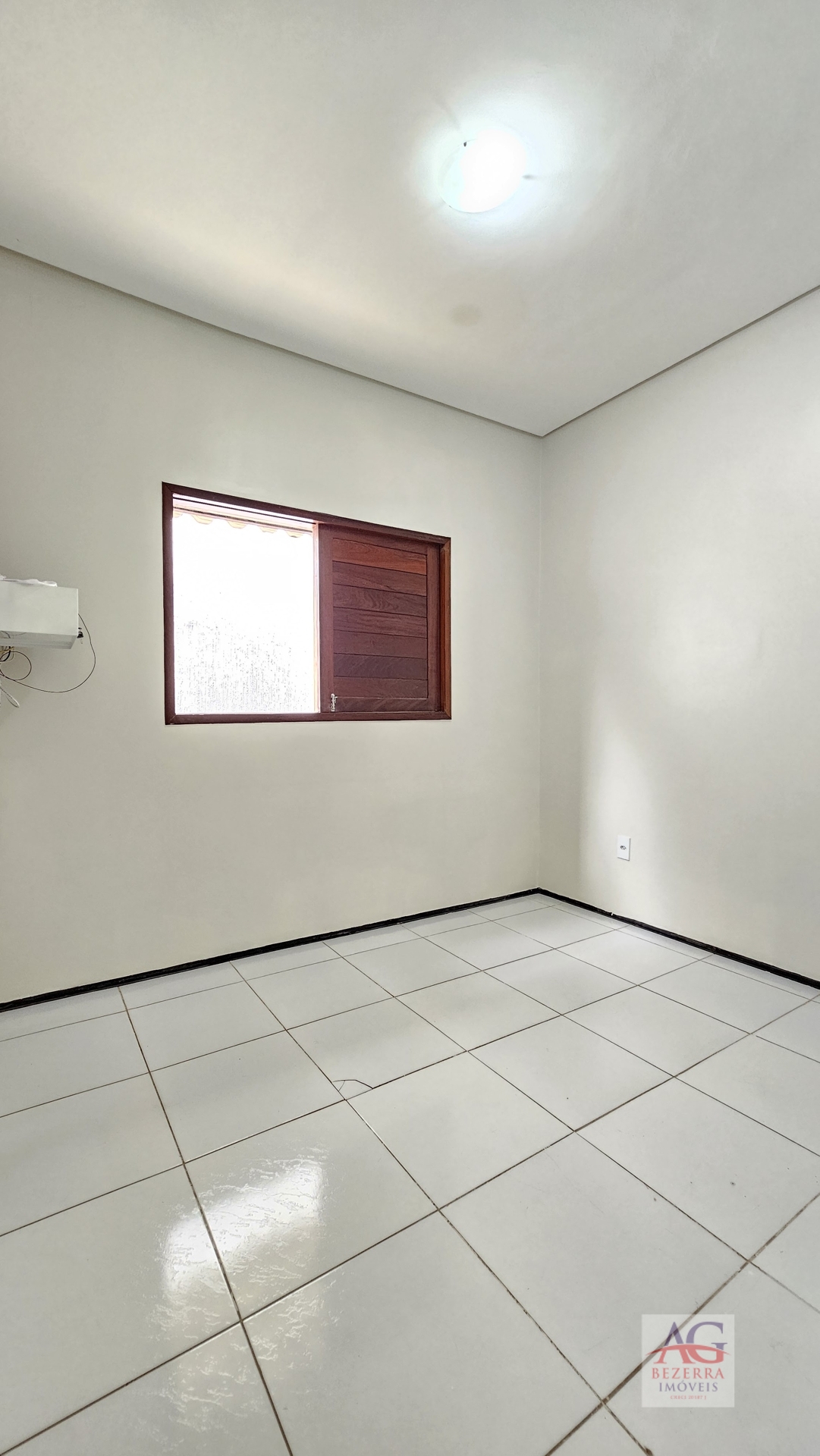 Casa à venda com 4 quartos, 300m² - Foto 20