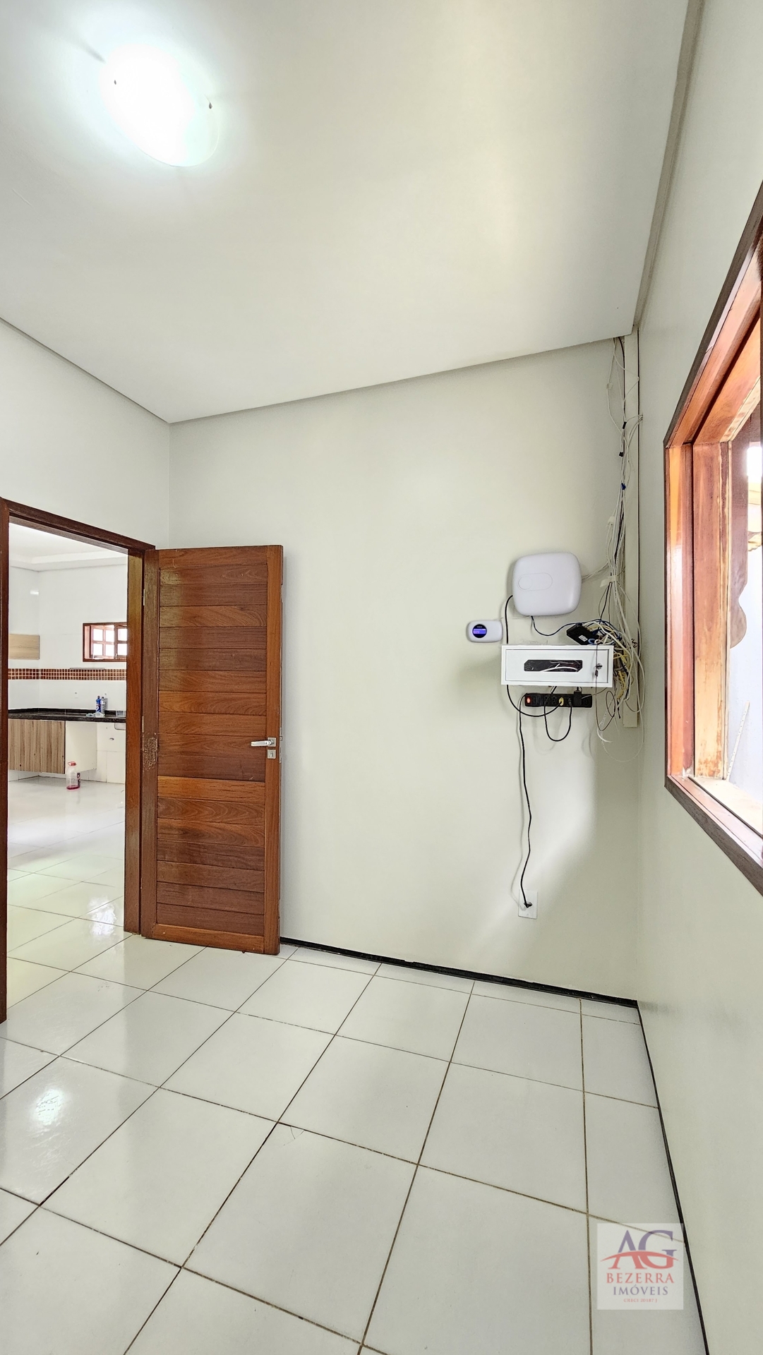 Casa à venda com 4 quartos, 300m² - Foto 21