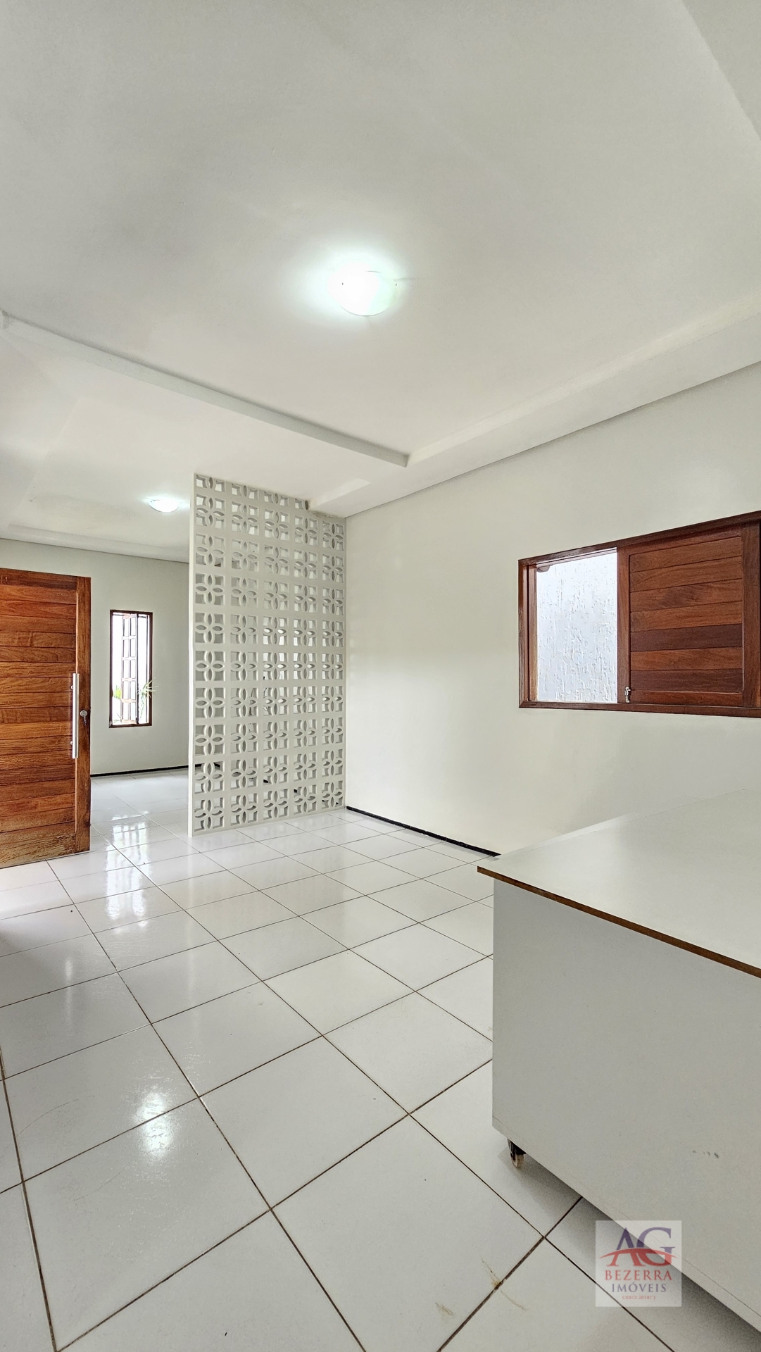 Casa à venda com 4 quartos, 300m² - Foto 7