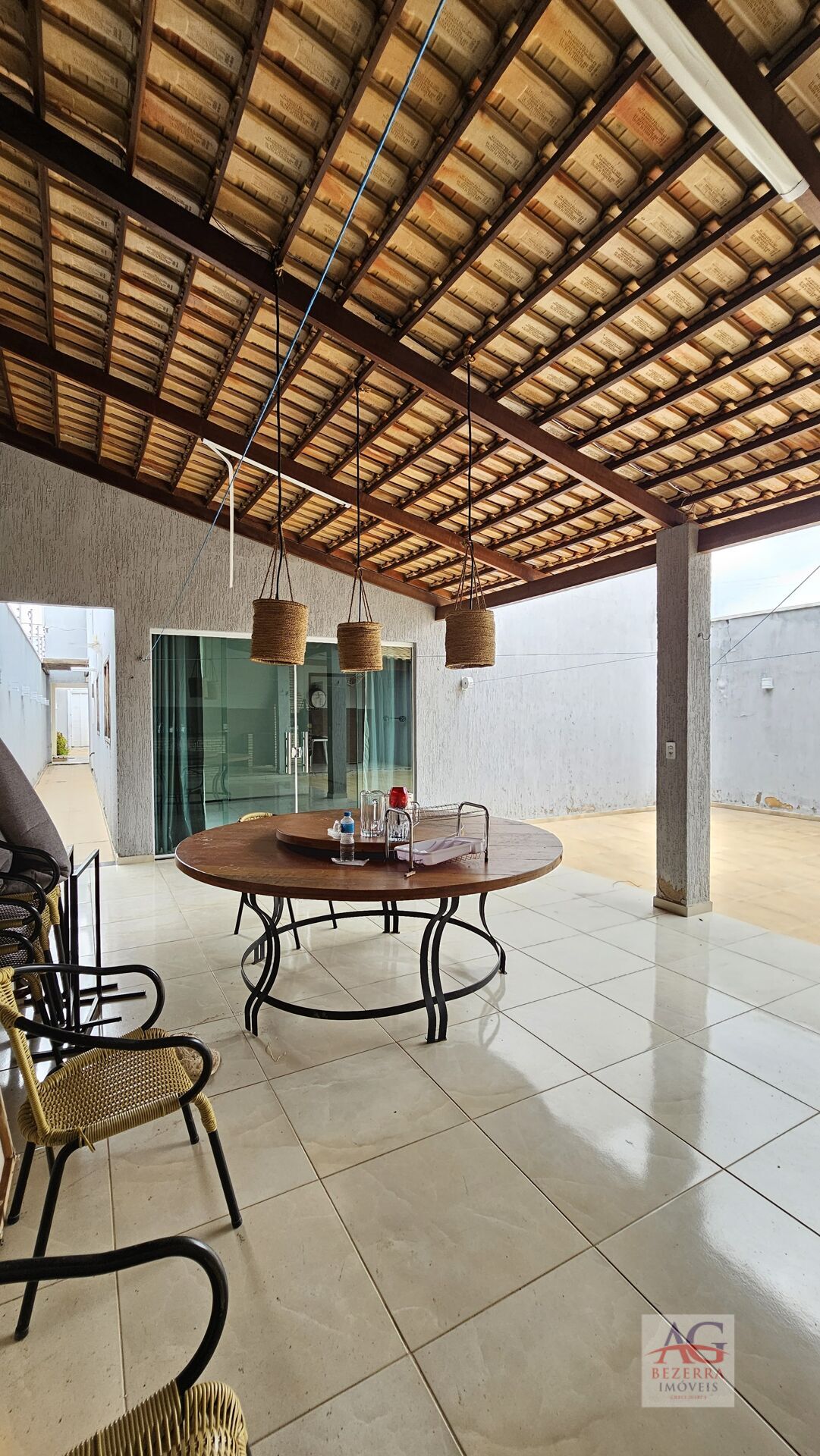 Casa à venda com 4 quartos, 300m² - Foto 34